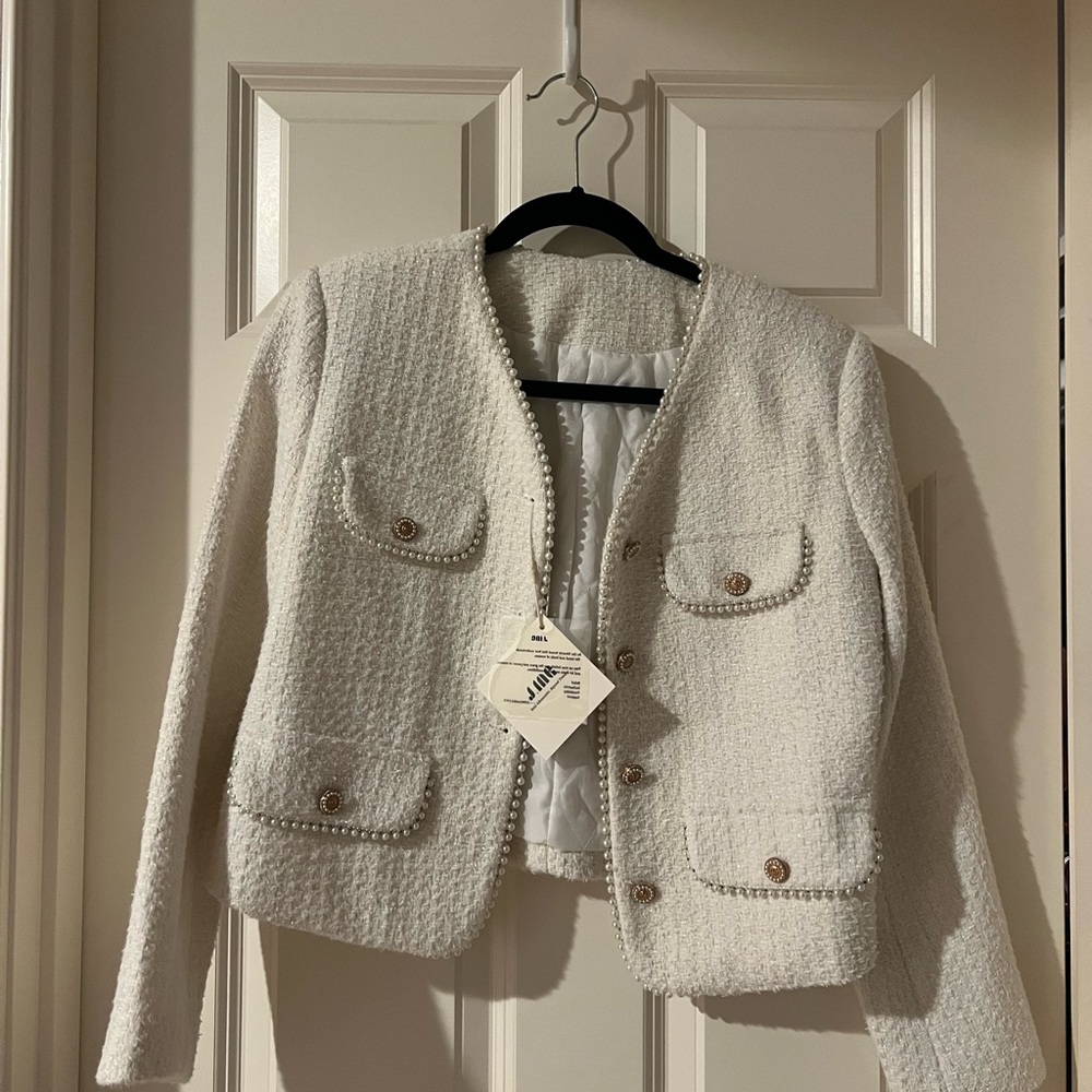 Chanel Style White Blazer Jacket Classic Tweed Design Cropped